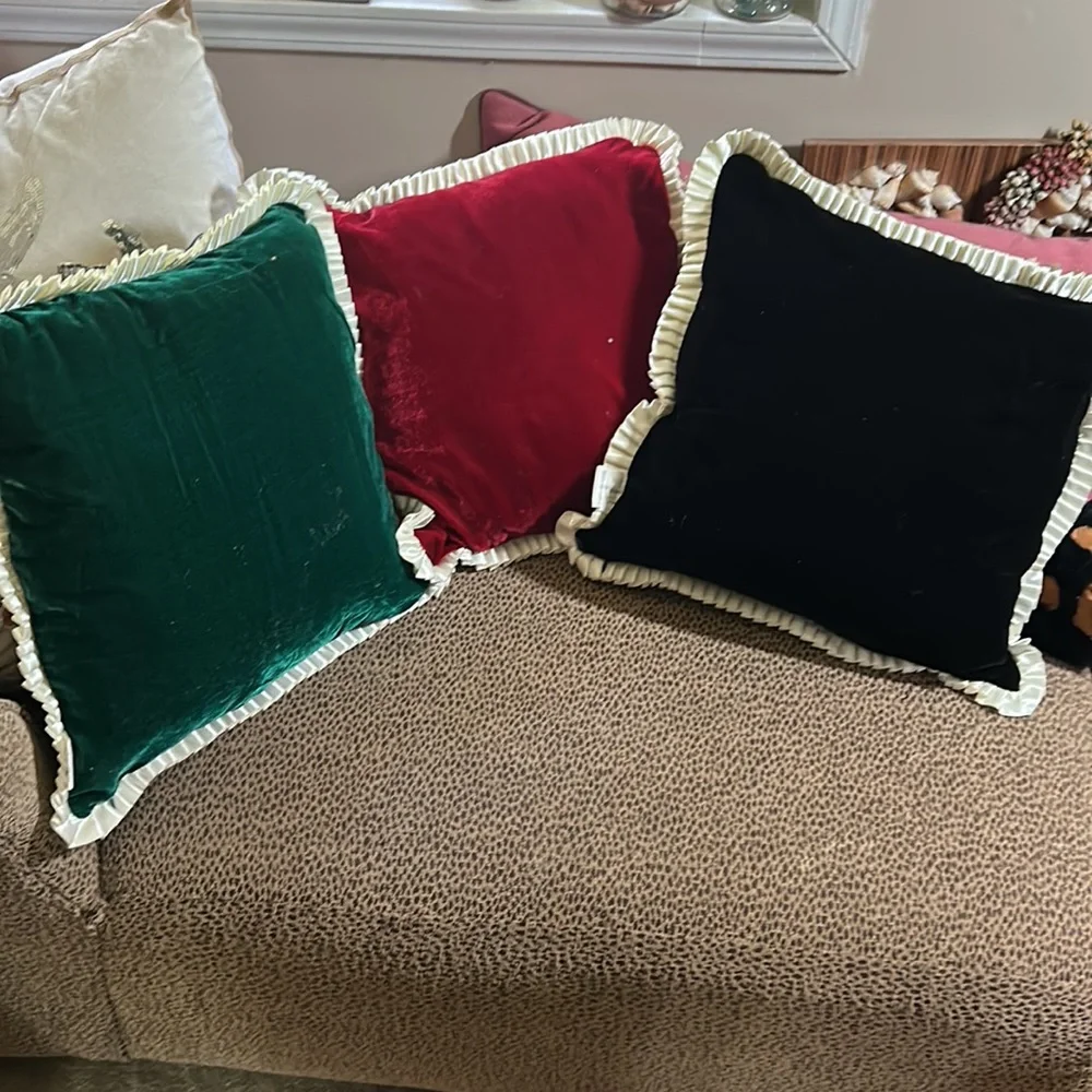 Gorgeous Glam Girls Pillows
